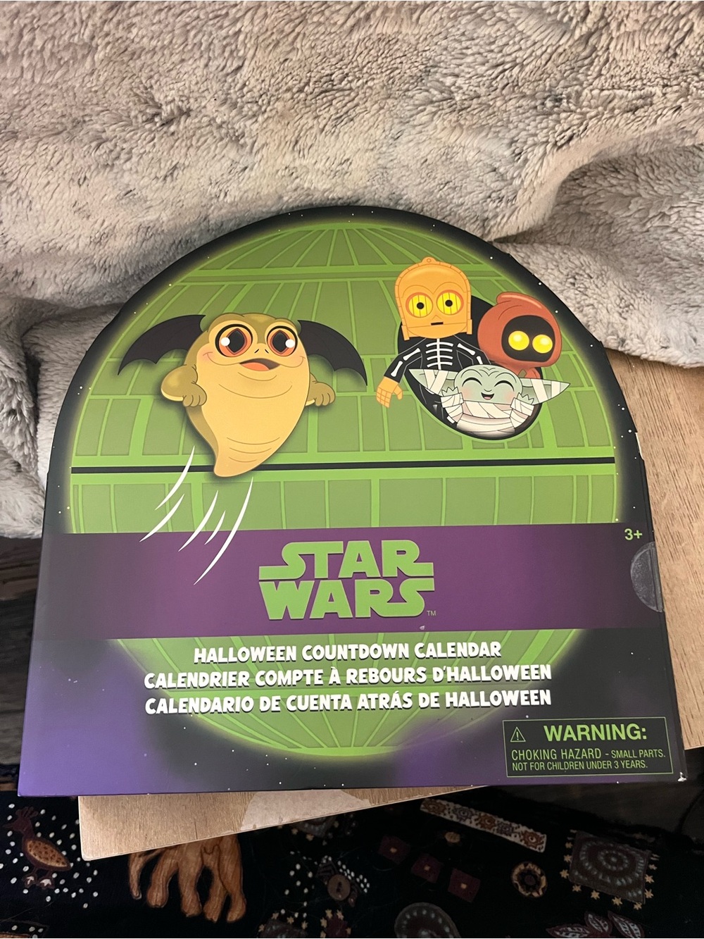 Star Wars Halloween Advent Countdown Calendar 13 Day Vinyl Mini Figures New - Picture 2 of 3